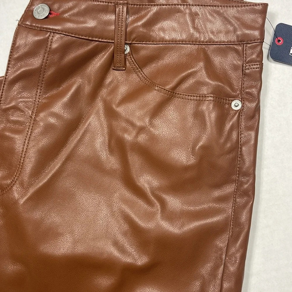 NWT Tommy Jeans Tommy Hilfiger Brown Faux Leather Dickinson Pants  SZ 32 - Picture 6 of 9